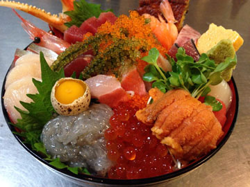 海なし県の海鮮丼